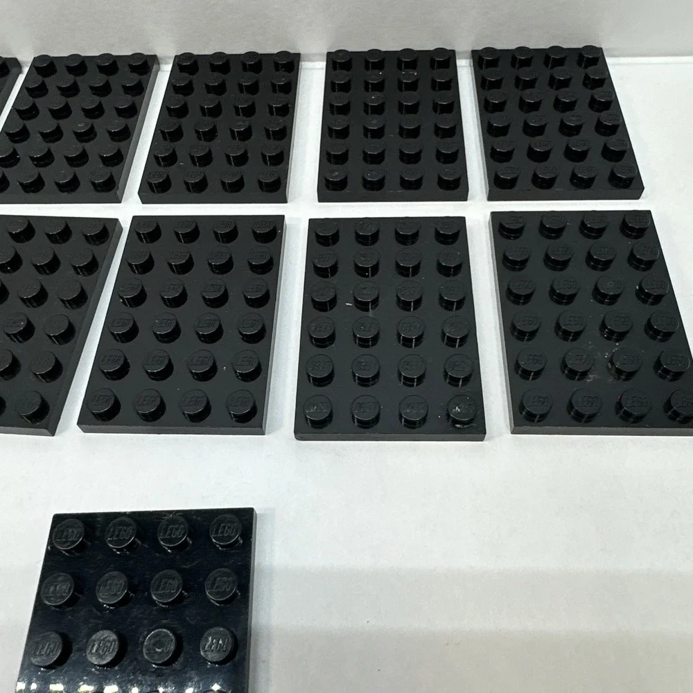 LEGO® Part # 3032‎ Black 4x6 Plate Lot Of 11